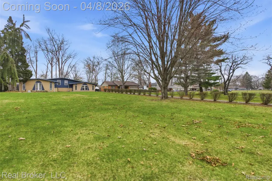 7514 Capri Drive, White Lake, MI 48383 - #3