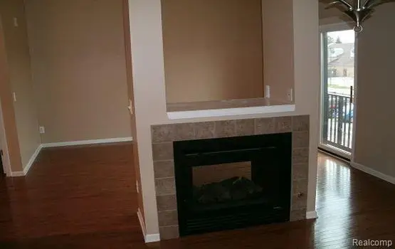 579 N Pontiac Trail, Walled Lake, MI 48390 - #3