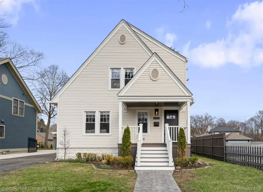 272 Arthur Street, Plymouth, MI 48170 - #2