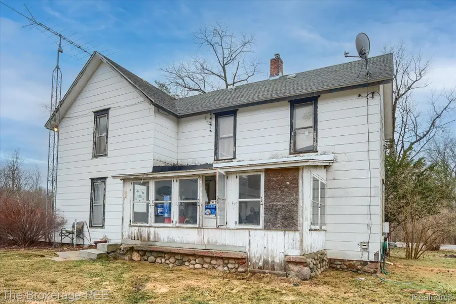 4422 N Lapeer Road, Columbiaville, MI 48421 - #2