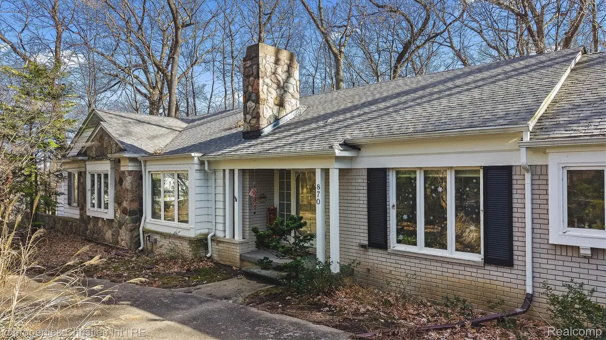 870 Highwood Drive, Bloomfield, MI 48304 - #1