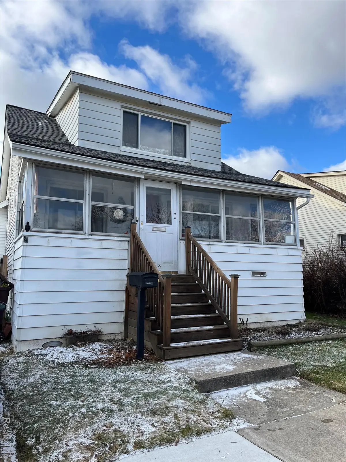 7352 Dale, Center Line, MI 48015 - #1