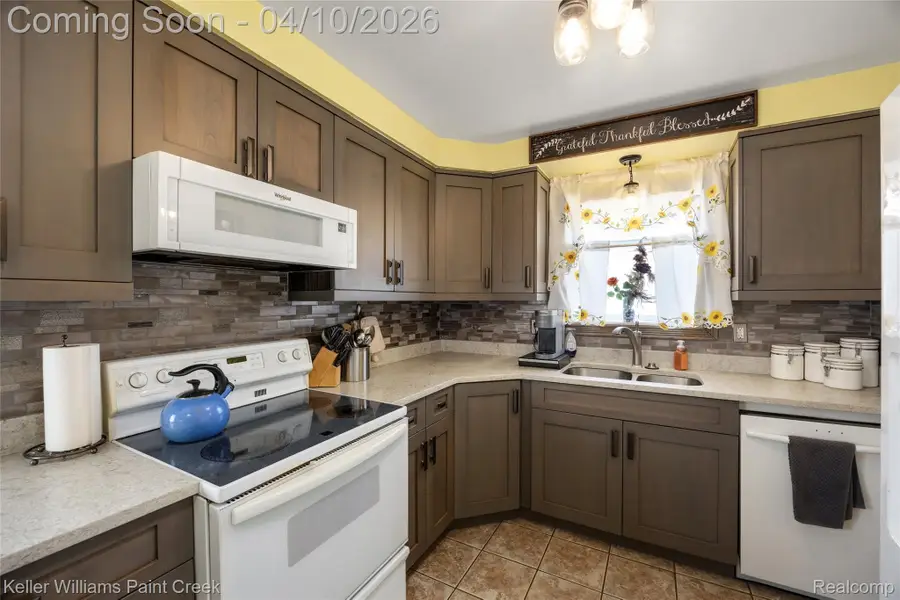 25355 Koontz Street, Roseville, MI 48066 - #2