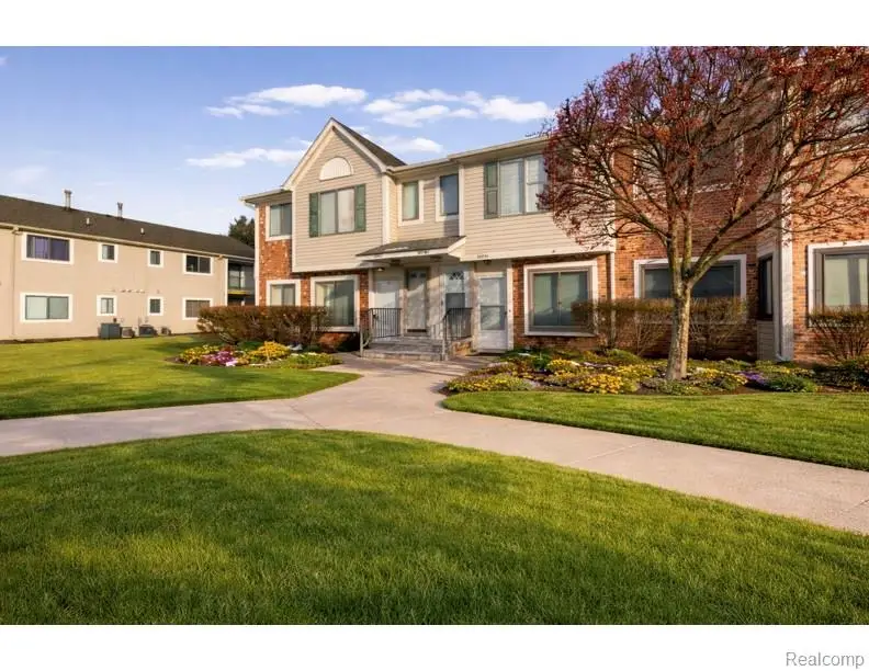 30755 Hidden Pines Lane #25, Roseville, MI 48066 - #3
