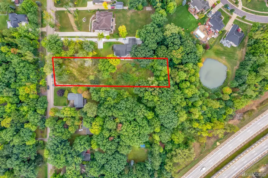 3459 Hazelton Avenue, Rochester Hills, MI 48316 - #2