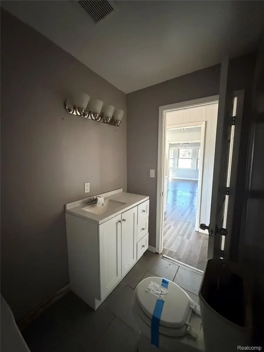 5784 Garland Street, Detroit, MI 48213 - #3