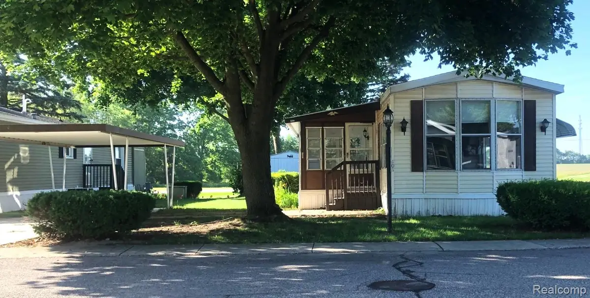 101 Spruce Drive, Jonesville, MI 49250 - #1