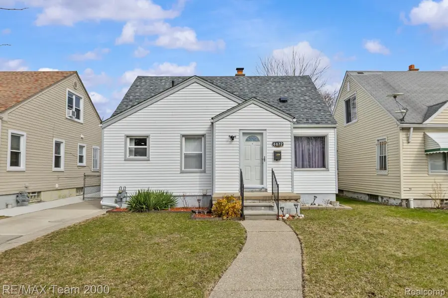 6872 Artesian Street, Detroit, MI 48228 - #2