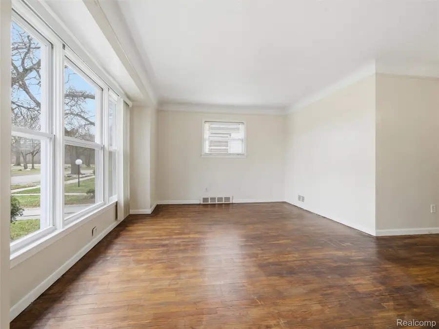 20271 Grandville Avenue, Detroit, MI 48219 - #2