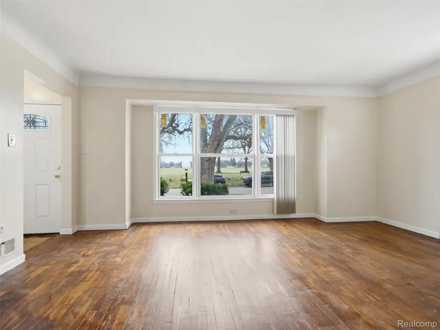 20271 Grandville Avenue, Detroit, MI 48219 - #3