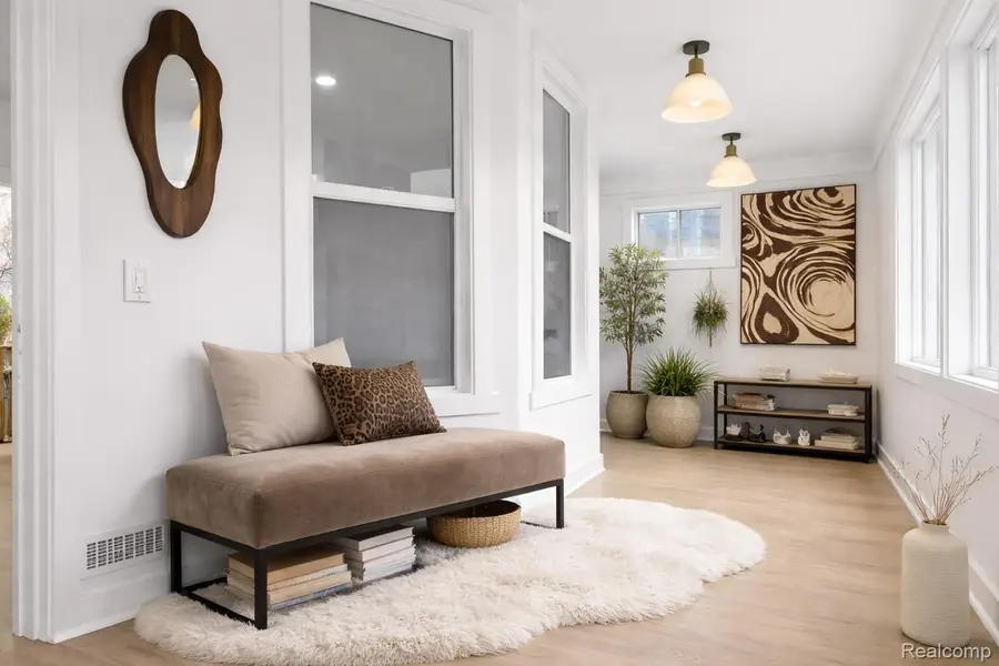 2554 Parker Street, Detroit, MI 48214 - #3