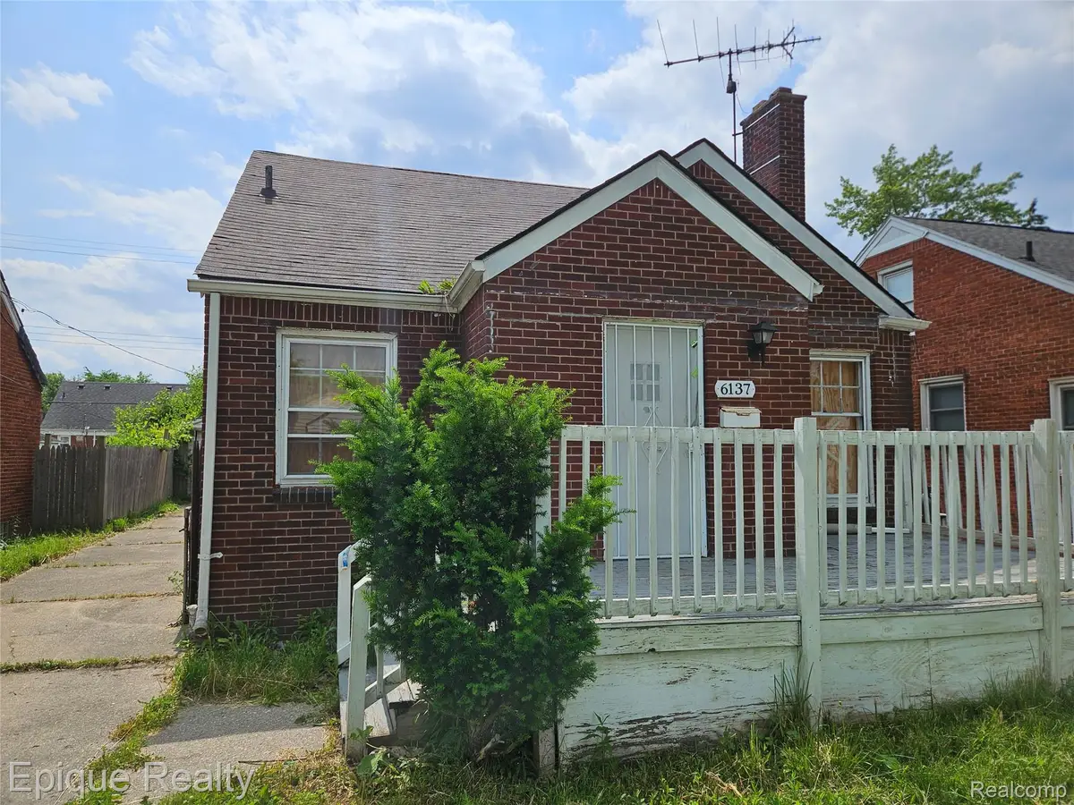 6137 Radnor Street, Detroit, MI 48224 - #1
