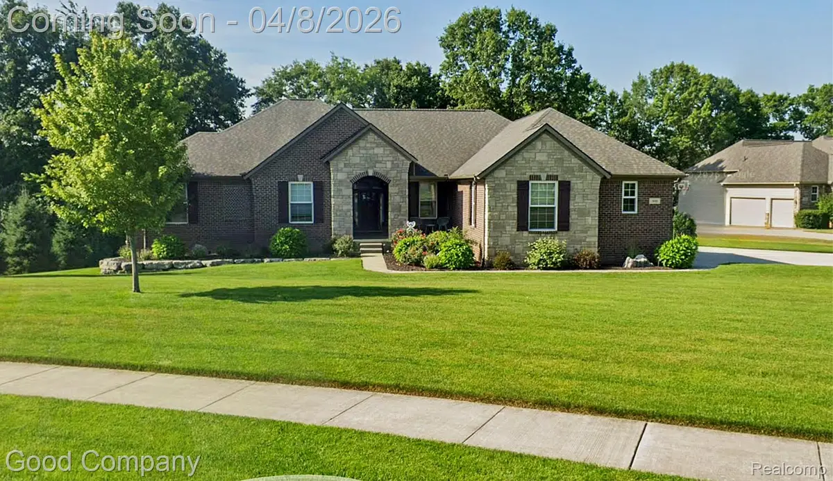 900 Watersmeet Drive, Oxford, MI 48371 - #1