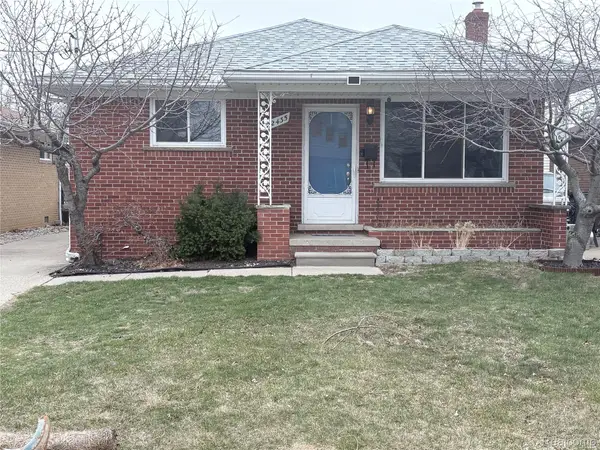 22435 Lange Street, StClairShores, MI 48080