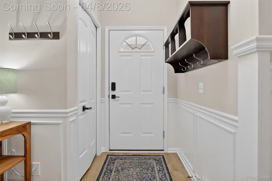 2946 Hunley Drive, Ann Arbor, MI 48105 - #2