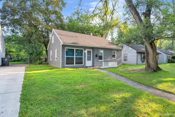 10750 Albany St Street, OakPark, MI 48237