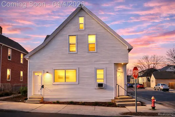 2433 Pulaski Street, Hamtramck, MI 48212