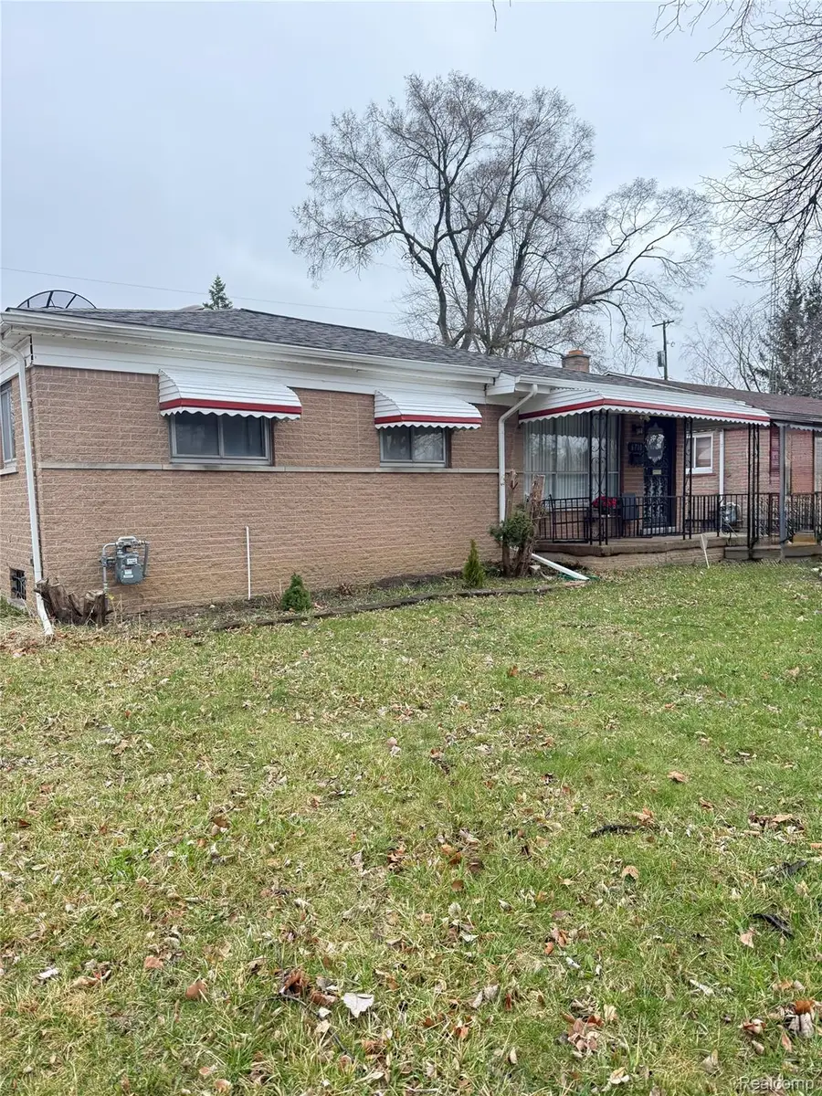 6710 Cranwood Drive, Flint, MI 48505 - #2