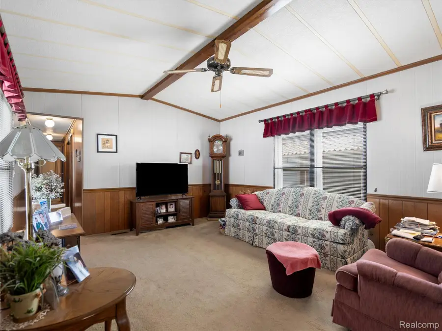 192 Jay Street, Dearborn Heights, MI 48127 - #2