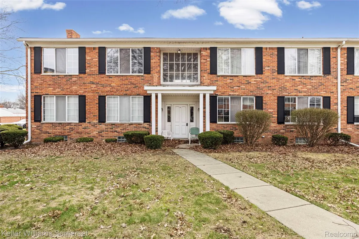 29484 Hoover Road, Warren, MI 48093 - #1