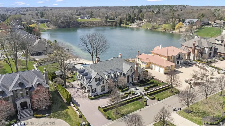 18939 Bella Vista Court, Northville, MI 48168 - #3