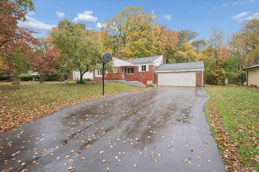 21473 Lundy Drive, Farmington Hills, MI 48336 - #3
