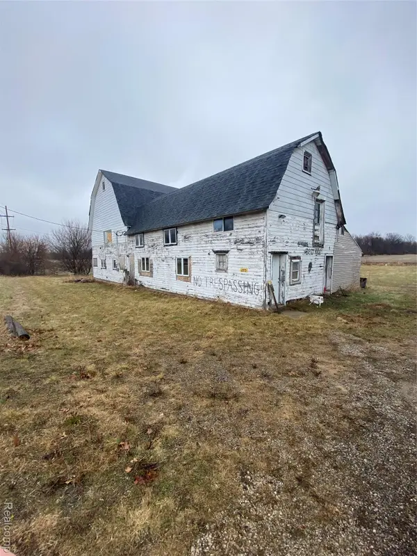 3355 S Lapeer Road, Metamora, MI 48455