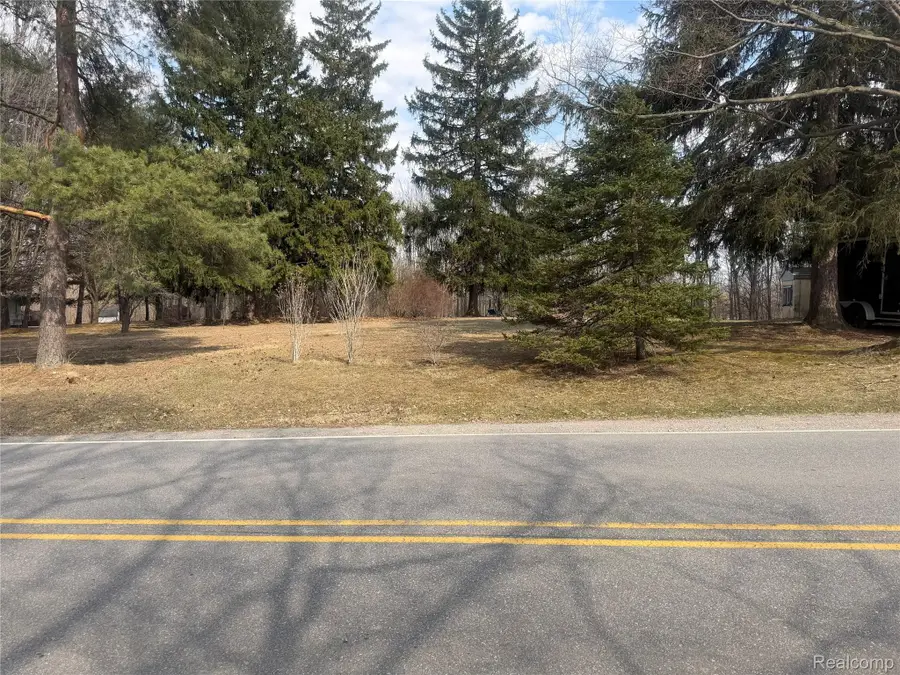 V/L Fulton, Mayville, MI 48744 - #3