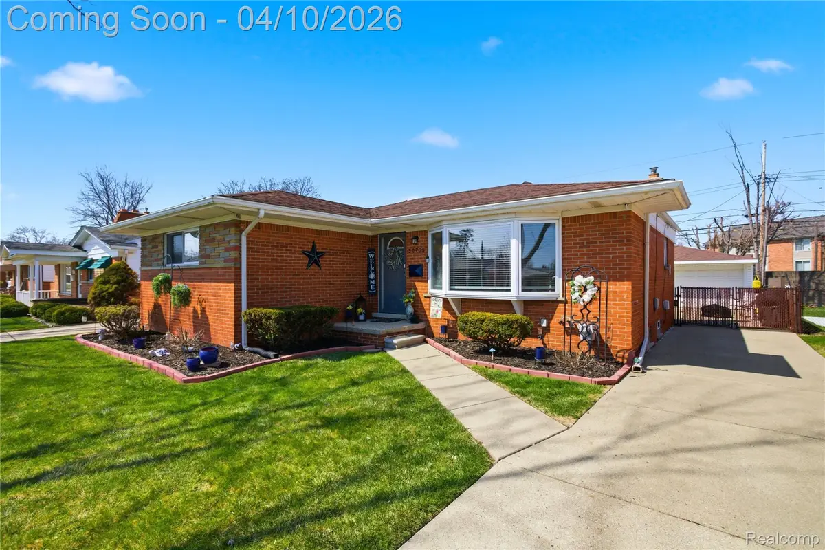 30725 Whittier Avenue, Madison Heights, MI 48071 - #1