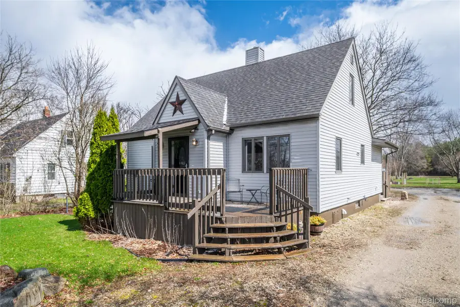 3253 S Vassar Road, Davison, MI 48423 - #2