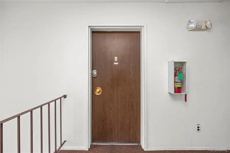 25325 Shiawassee Circle #203, Southfield, MI 48033 - #3