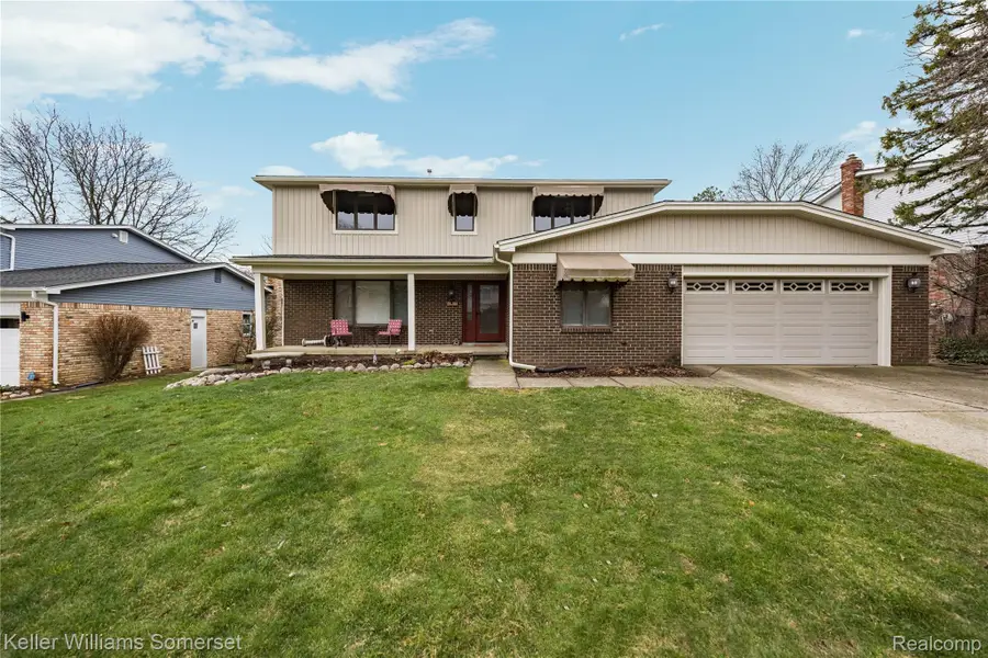 447 Antoinette Drive, Rochester Hills, MI 48309 - #2