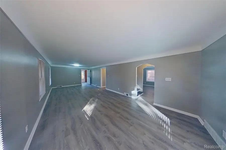 18611 Pinehurst Street, Detroit, MI 48221 - #3