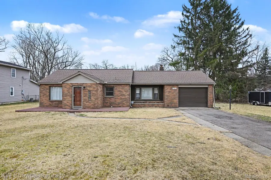 1690 Marylestone Drive, West Bloomfield, MI 48324 - #2