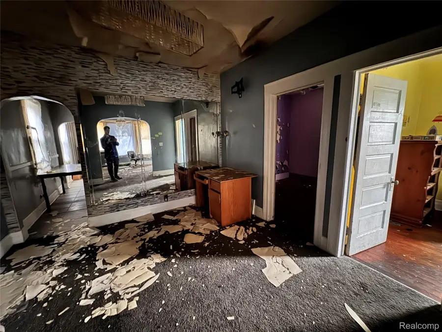 6026 Maxwell Street, Detroit, MI 48213 - #3