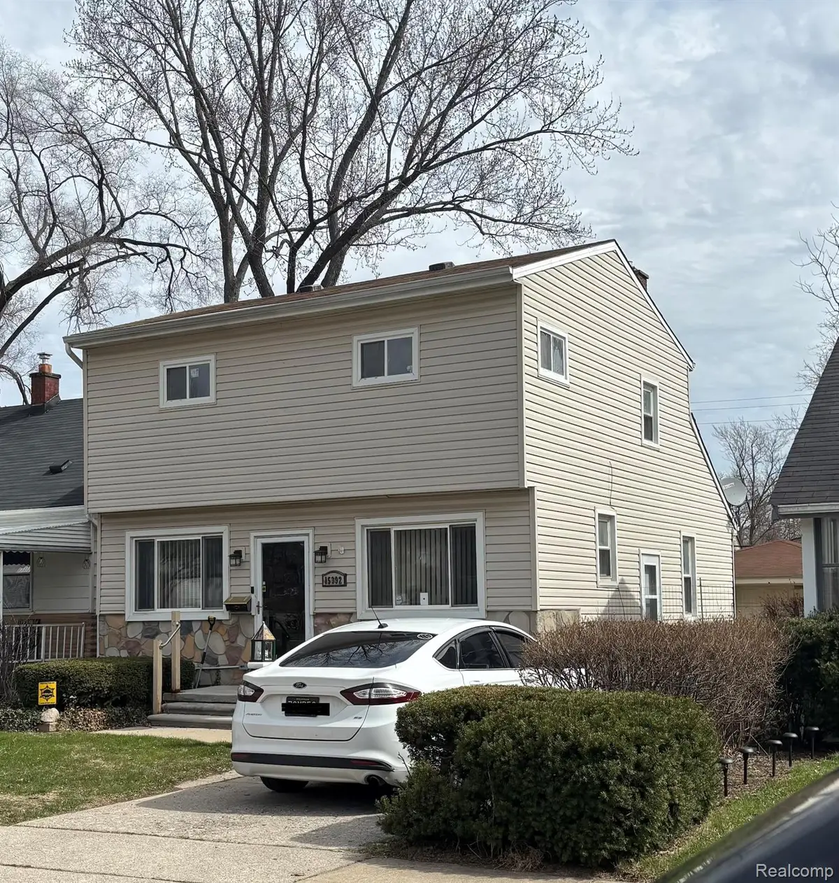 15392 Dixie, Redford, MI 48239 - #1