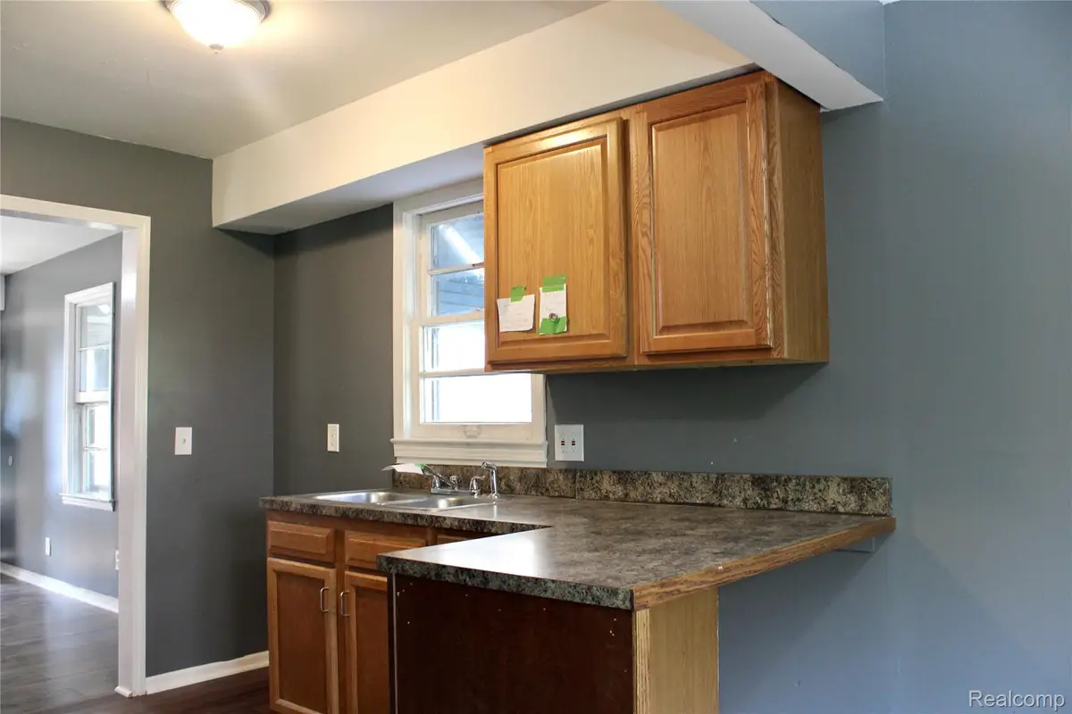 3922 Herrick Street, Flint, MI 48532 - #1