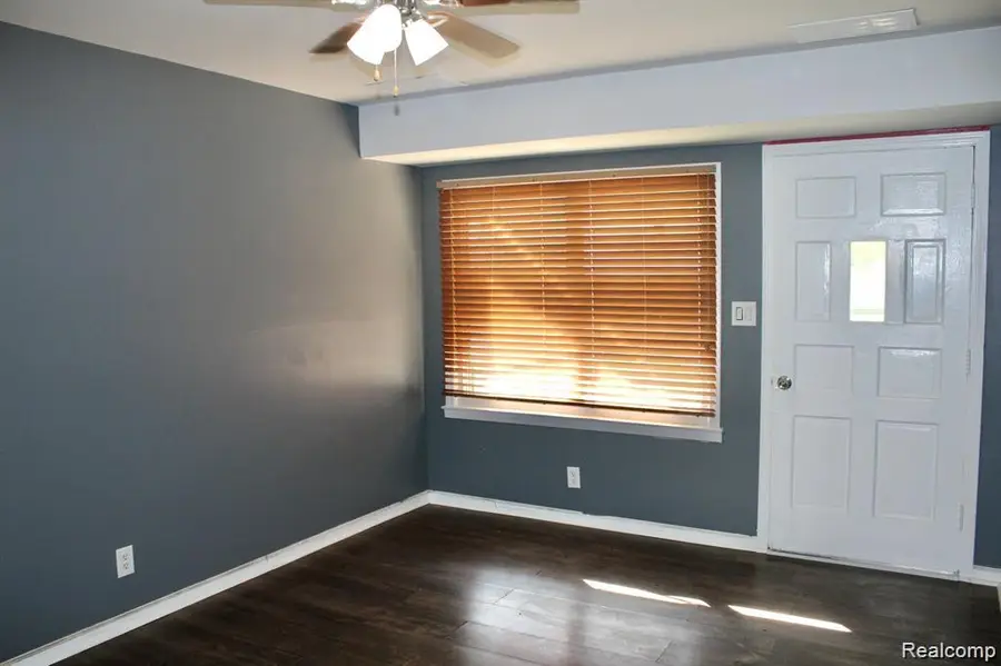 3922 Herrick Street, Flint, MI 48532 - #3