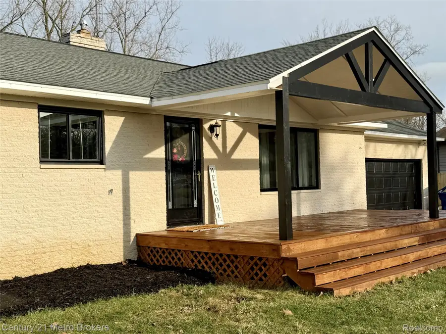 5221 Capri Lane, Flint, MI 48507 - #2