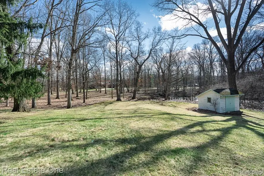 515 Whims Lane, Rochester, MI 48306 - #2
