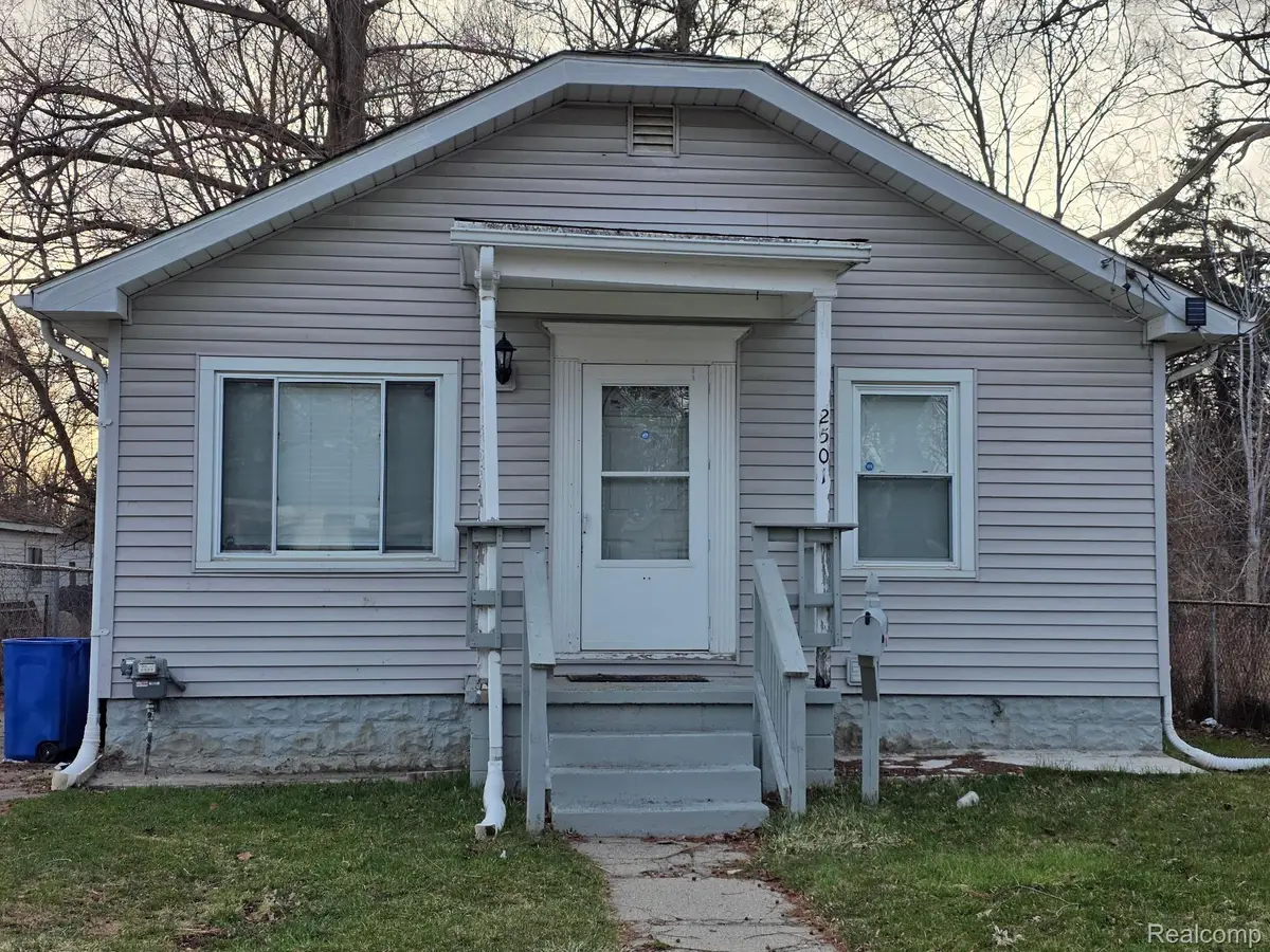 2501 Hoff Street, Flint, MI 48506 - #1