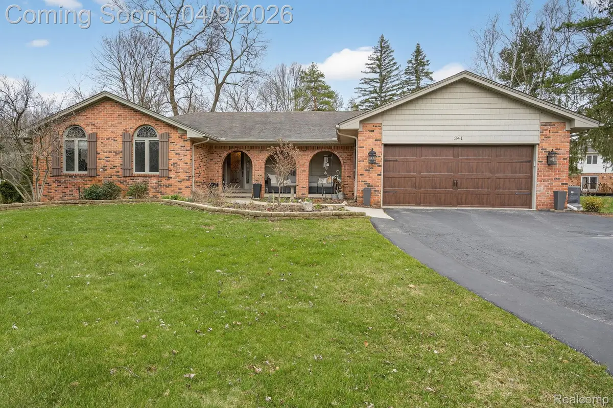 341 Ridgewood Road, Rochester, MI 48306 - #1