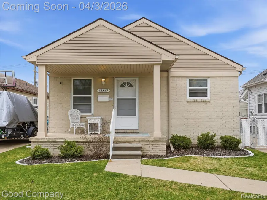 27825 Kaufman Street, Roseville, MI 48066 - #2