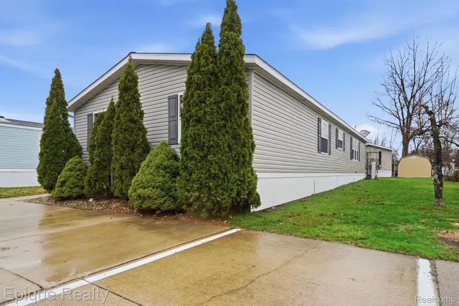 310 Greenwood, Wixom, MI 48393 - #3