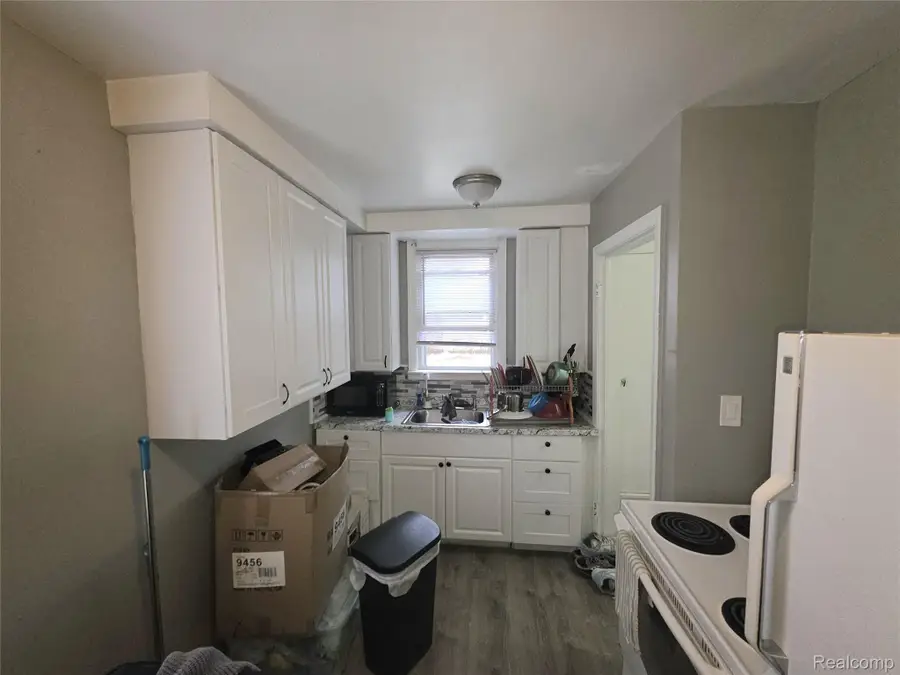 18499 Pierson Street, Detroit, MI 48219 - #3