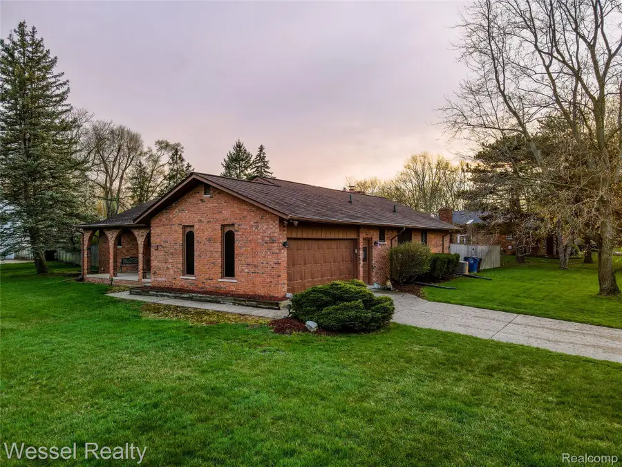 53659 Wolf Drive, Shelby, MI 48316 - #3