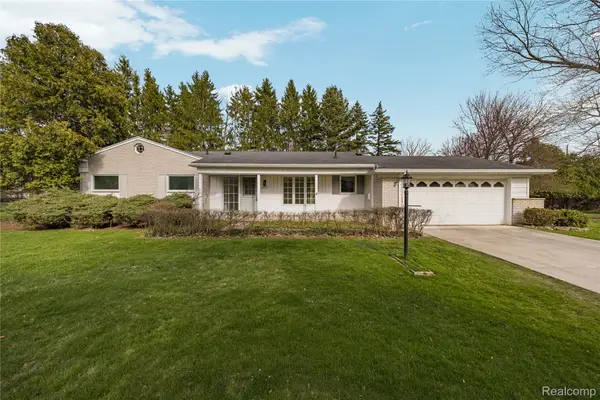 7077 Brookridge Drive, WestBloomfield, MI 48322