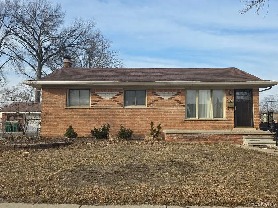 32620 Maplewood Street, Garden City, MI 48135 - #2