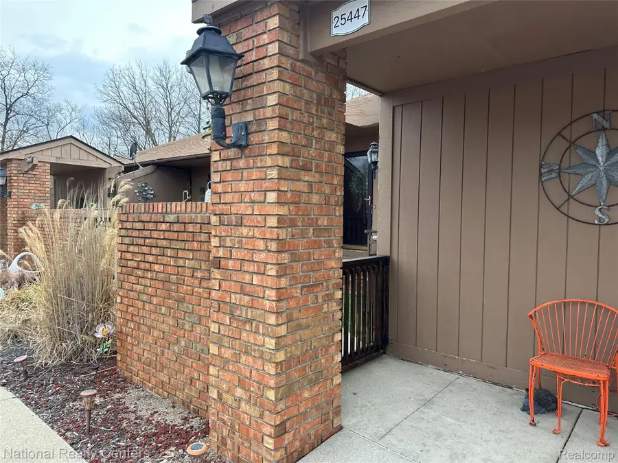 25447 Concord Lane #3, South Lyon, MI 48178 - #3