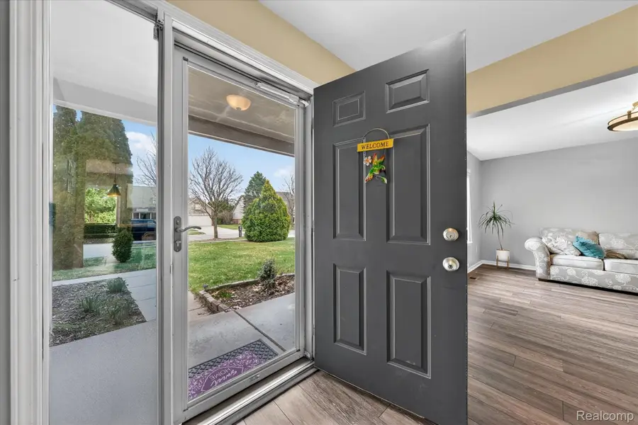 1029 White Trail, Wixom, MI 48393 - #3